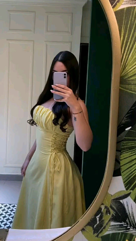 Butter Yellow dress 💛