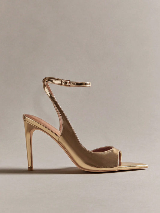 Golden Heels ☀️